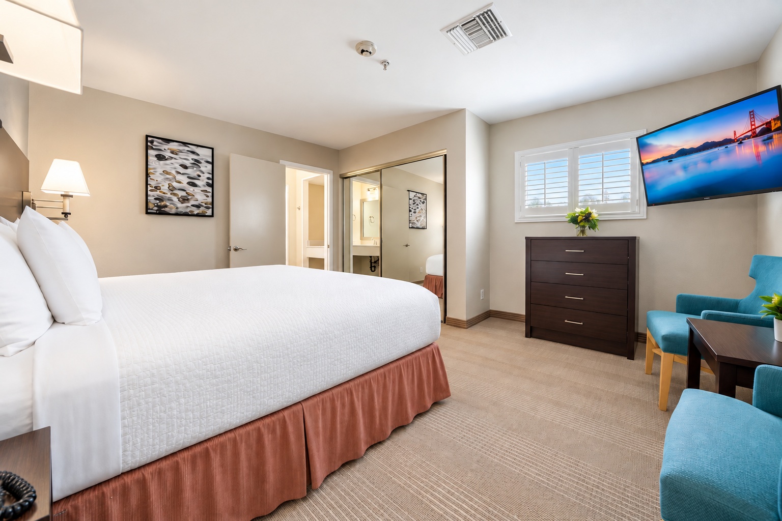 Ricks Suite bedroom